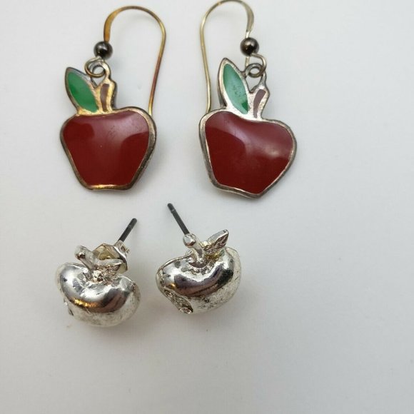 Set of TWO Apple Pierced Earrings - 1 925 Sterling - Picture 1 of 9